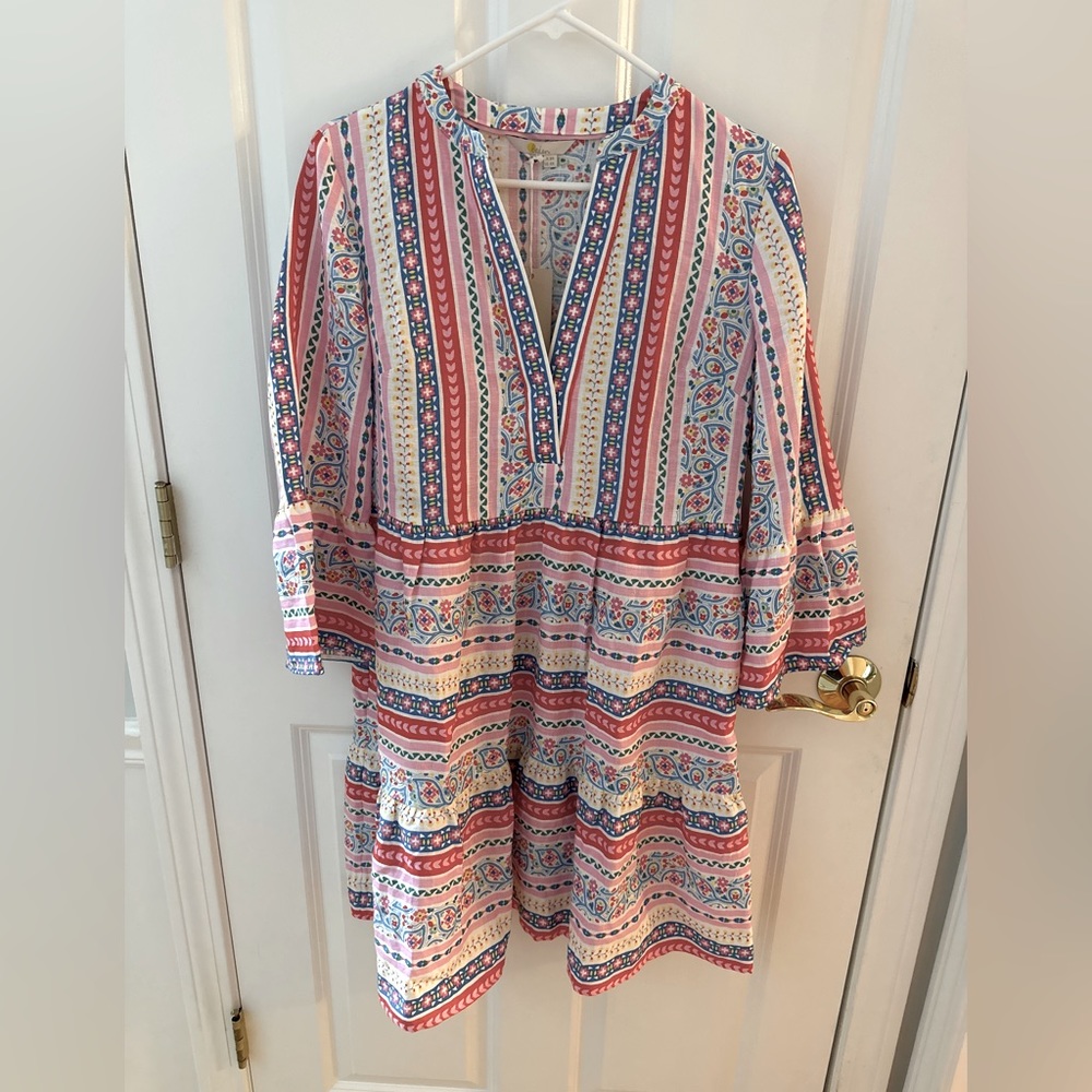 Boden Relaxed linen tiered dress
Size 4